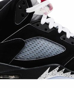 Alternative view of Air Jordan 5 Retro OG 'Black Metallic Reimagined' HF3975-001